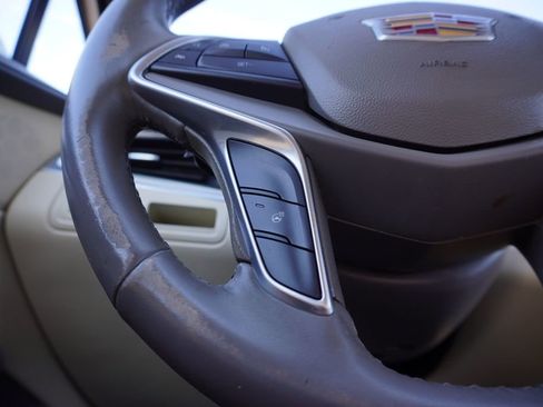 Used 2018 Cadillac XT5 Luxury w/ LPO, Sport Package image 22