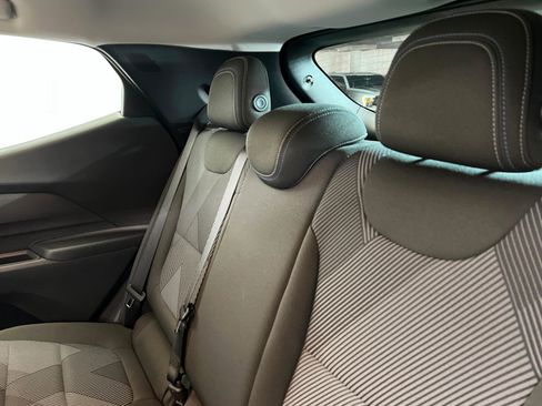 New 2027 Chevrolet Bolt LT w/ Comfort Package FWD image 21