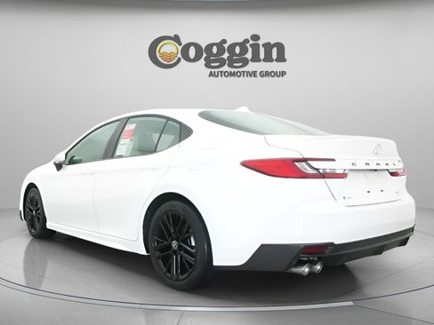 New 2026 Toyota Camry SE FWD image 10