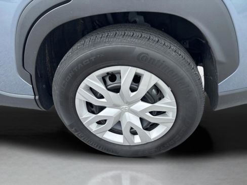 Certified 2025 Toyota Corolla Cross L FWD image 36