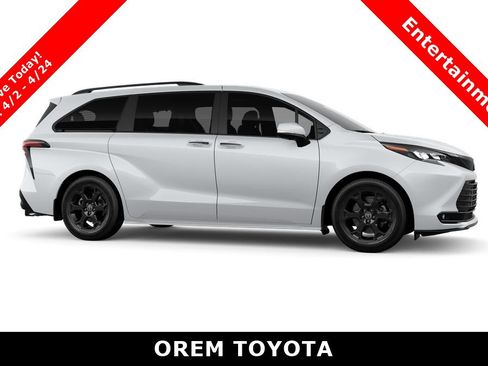 New 2026 Toyota Sienna XLE Woodland Edition image 13