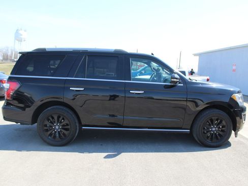 Used 2020 Ford Expedition Limited image 7