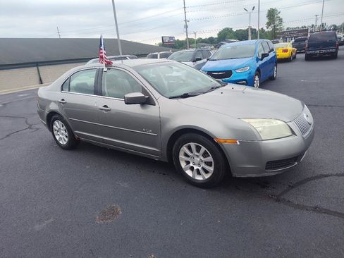 Used 2008 Mercury Milan FWD image 4