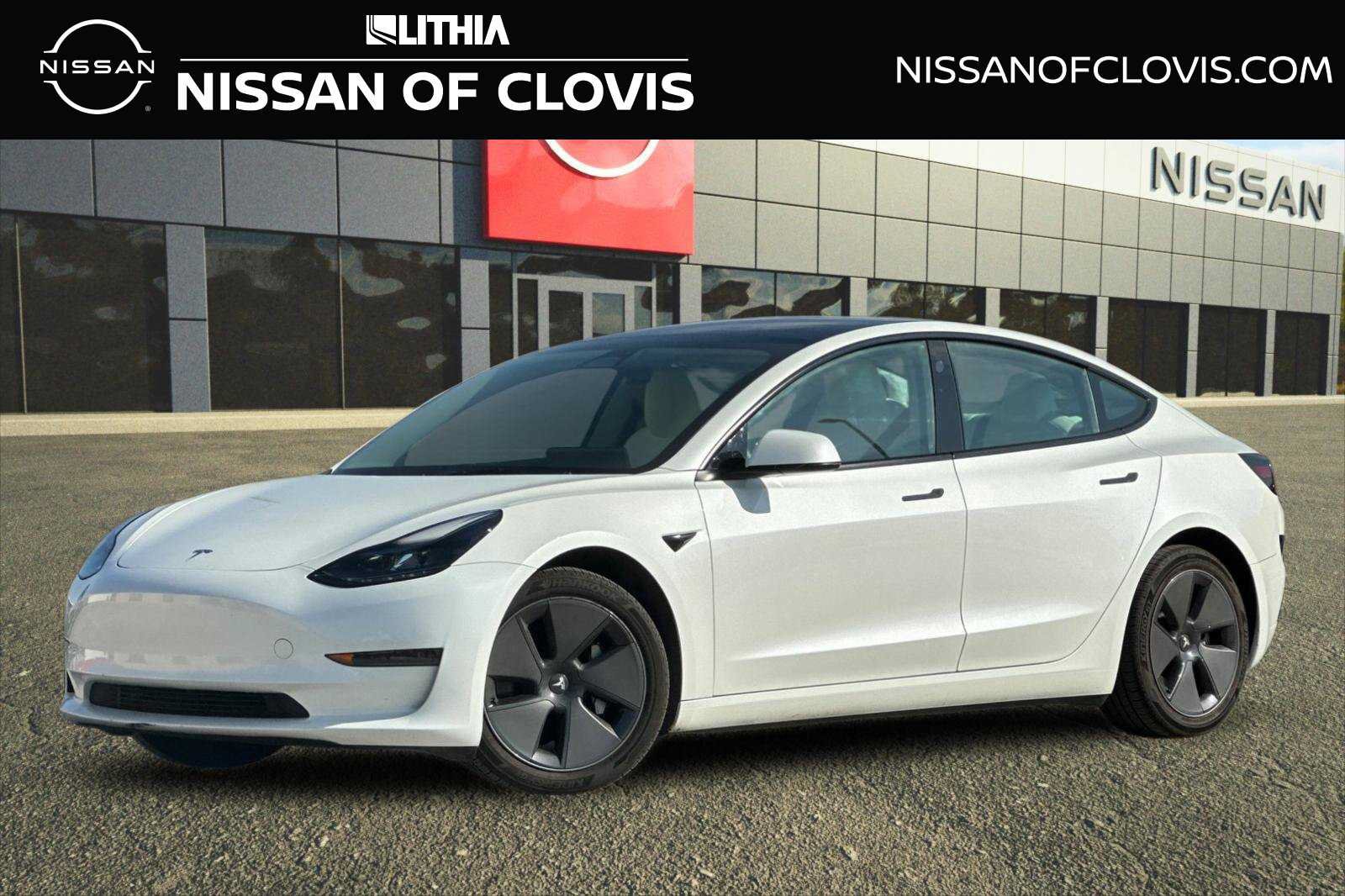 Used 2023 Tesla Model 3 Standard Range RWD image 1