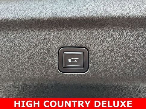 Used 2023 Chevrolet Tahoe High Country image 9