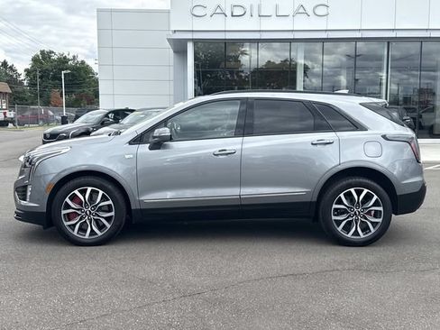 Certified 2024 Cadillac XT5 Sportv w/ Technology Package AWD/4WD image 10
