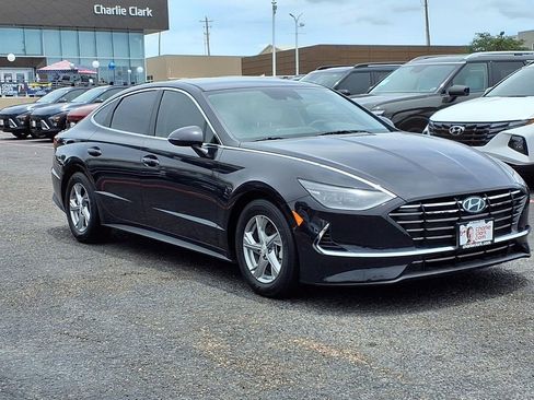 Used 2023 Hyundai Sonata SE FWD image 7