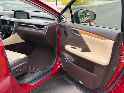 Used 2018 Lexus RX 350L FWD image 22