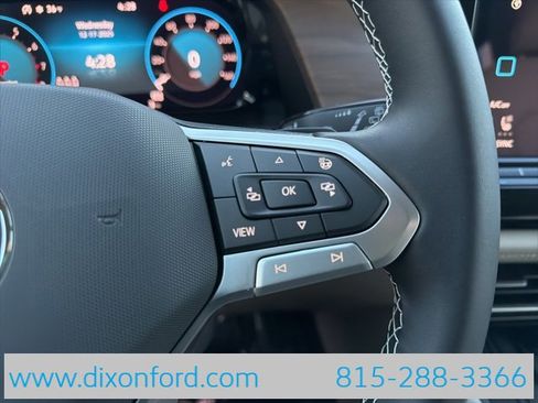 New 2026 Volkswagen Atlas SE image 16