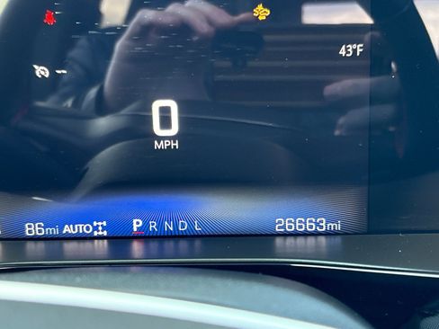 Used 2023 Chevrolet Colorado Z71 w/ Z71 Convenience Package 2 image 20