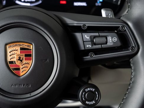 Certified 2026 Porsche Cayenne GTS image 11