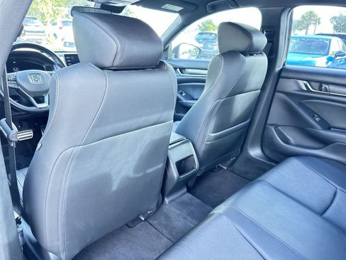 Used 2019 Honda Accord Sport image 13