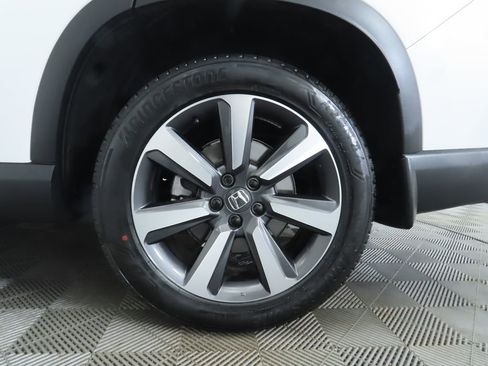 Used 2023 Honda Pilot Touring image 32