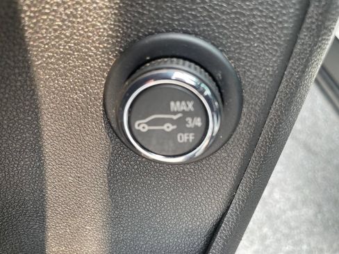 Used 2022 Chevrolet Blazer RS FWD image 37