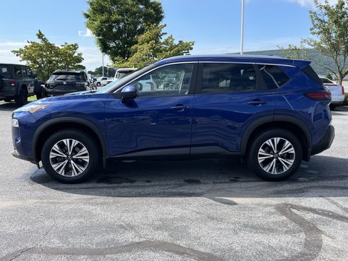 Used 2023 Nissan Rogue SV w/ SV Premium B Package AWD/4WD image 10