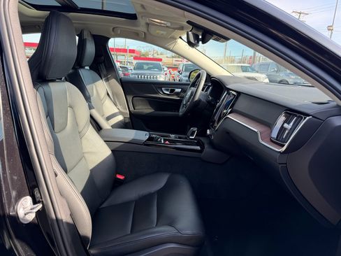 Used 2024 Volvo S60 T8 Plus w/ Climate Package image 24
