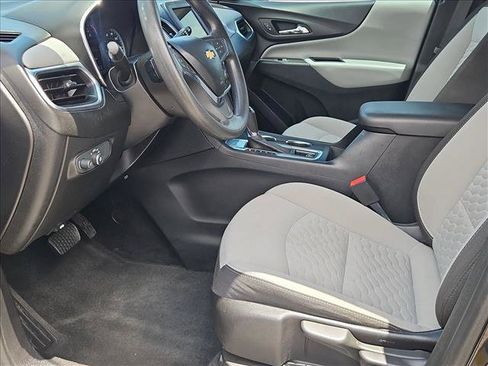 Certified 2019 Chevrolet Equinox LS FWD image 22