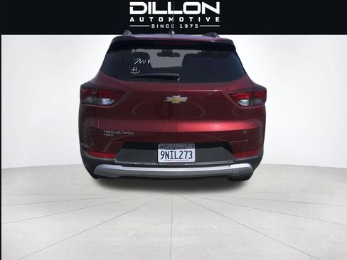 Used 2025 Chevrolet TrailBlazer LT AWD/4WD image 10