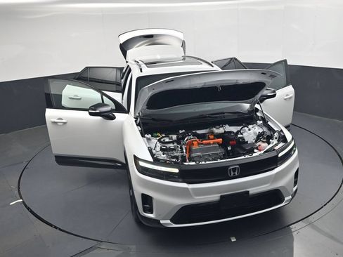 Used 2024 Honda Prologue Touring image 41