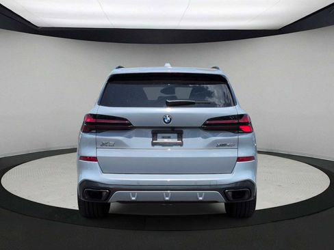 Used 2026 BMW X5 xDrive40i w/ M Sport Package AWD/4WD image 7