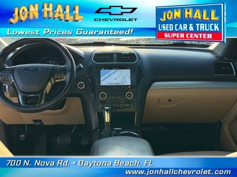 Used 2017 Ford Explorer XLT w/ Equipment Group 202A image 23