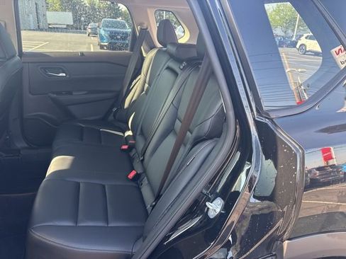 Used 2023 Nissan Rogue SL w/ SL Premium Package AWD/4WD image 14