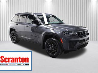 New 2026 Jeep Grand Cherokee Altitude AWD/4WD video 1