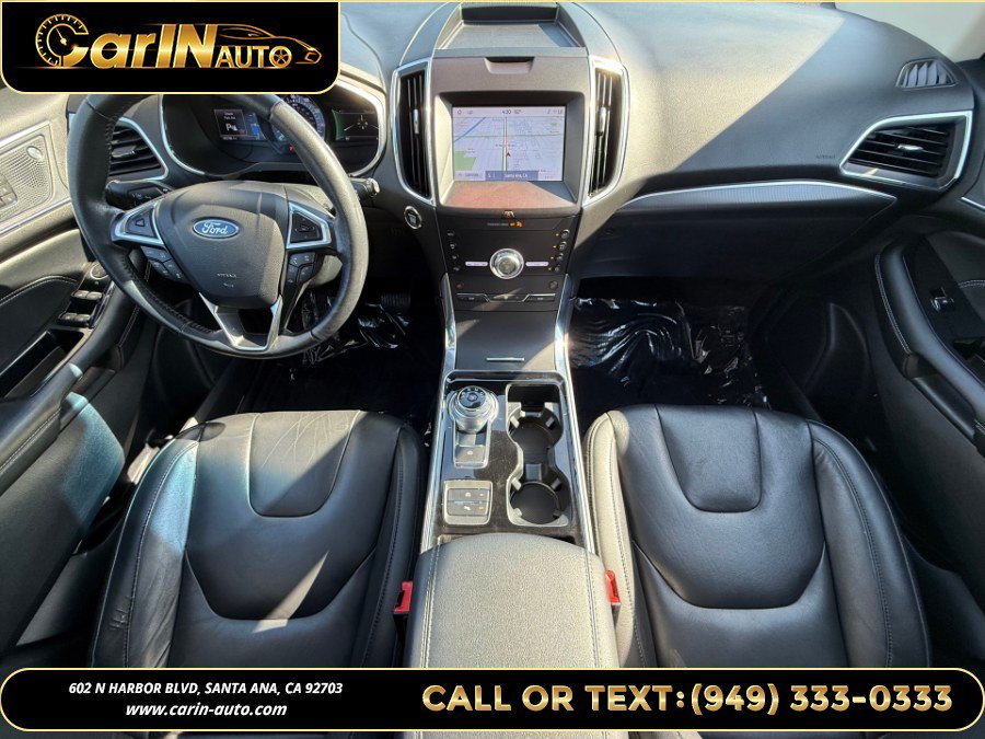 Used 2020 Ford Edge Titanium FWD image 31