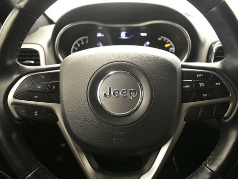 Used 2021 Jeep Grand Cherokee Altitude image 36