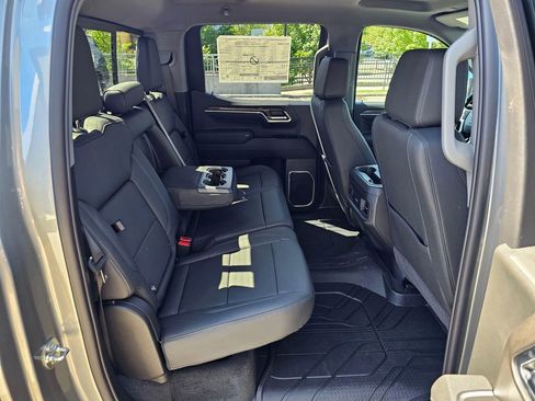 New 2026 Chevrolet Silverado 1500 RST AWD/4WD image 12