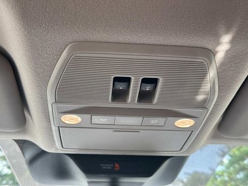 New 2025 Nissan Kicks SR w/ SR Premium Package image 19