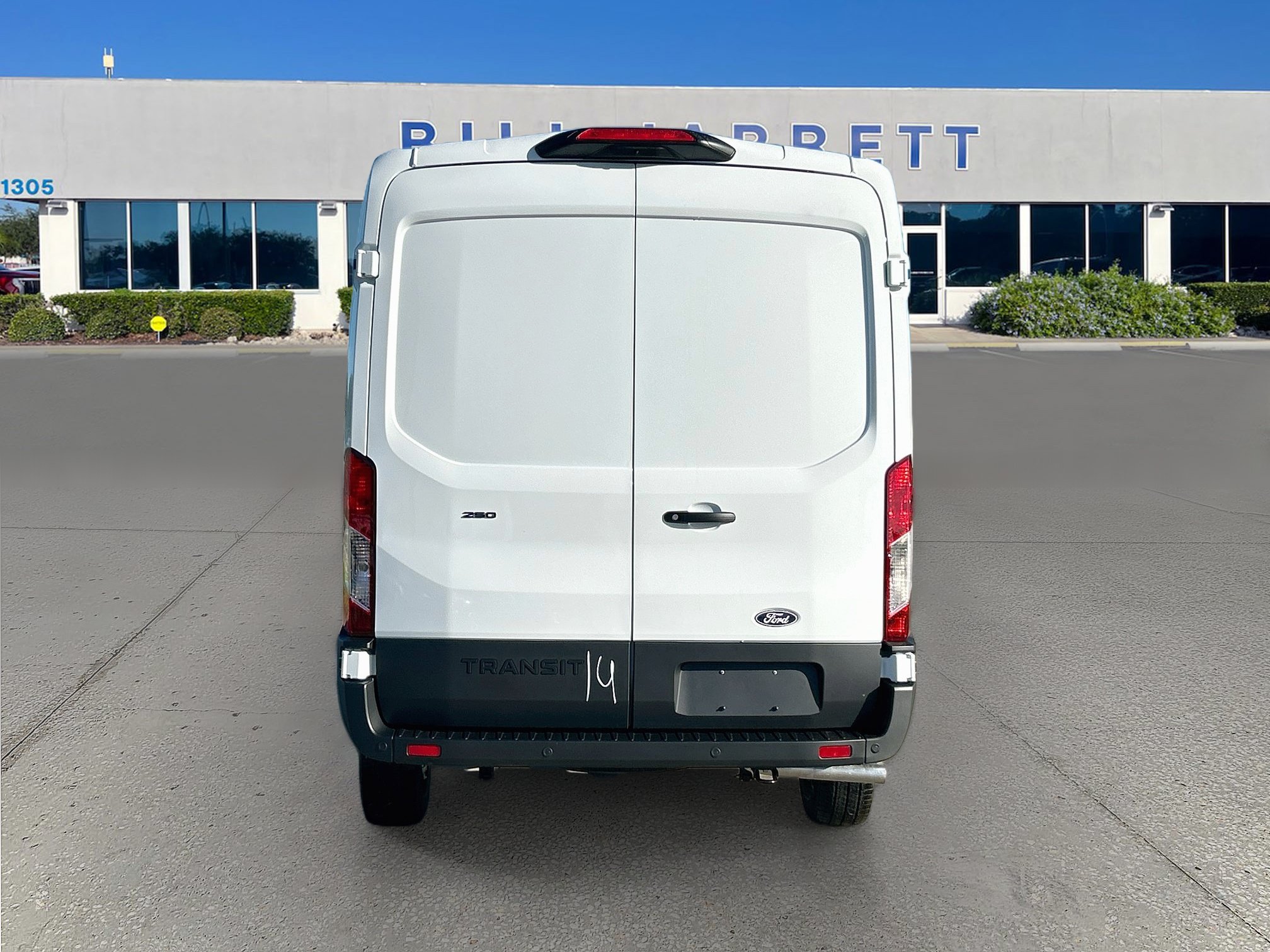 New 2027 Ford Transit 250 148 Medium Roof w/ Load Area Protection Package RWD image 5