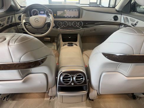 Used 2015 Mercedes-Benz S 550 4MATIC Sedan image 10