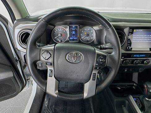 Certified 2022 Toyota Tacoma SR5 w/ Technology Package image 13