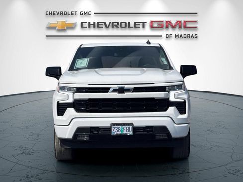 Used 2024 Chevrolet Silverado 1500 RST w/ Convenience Package II AWD/4WD image 8