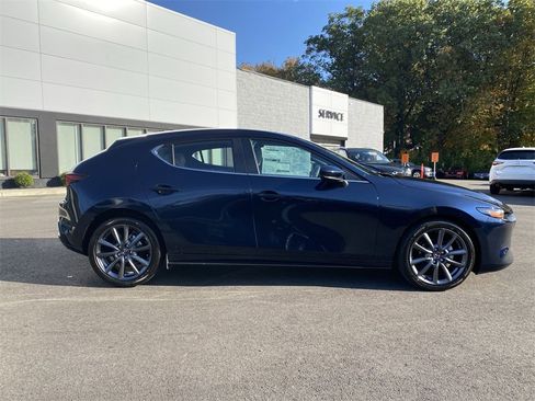 Used 2024 MAZDA MAZDA3 s image 5