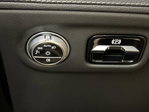 Certified 2024 Mercedes-Benz EQS 450+ 4MATIC SUV image 33