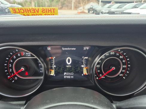 Used 2022 Jeep Gladiator Mojave w/ Cold Weather Group image 23