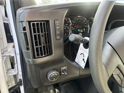 New 2025 Chevrolet Express 3500 w/ Power Convenience Package image 8