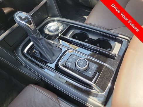 Used 2024 INFINITI QX80 Premium Select w/ Cargo Package AWD/4WD image 16