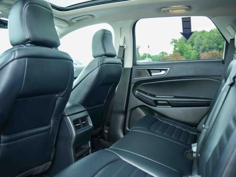 Used 2023 Ford Edge SEL w/ Convenience Package AWD/4WD image 26