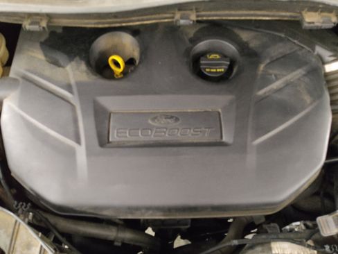 Used 2015 Ford Escape Titanium FWD image 30