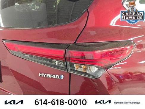 Used 2023 Toyota Highlander LE FWD image 15