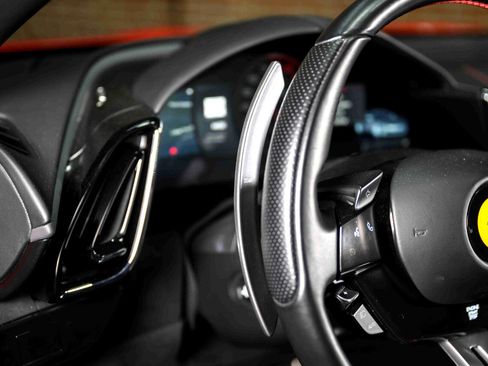 Used 2021 Ferrari Roma image 40