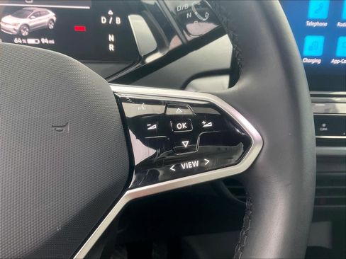 Certified 2022 Volkswagen ID.4 Pro image 23