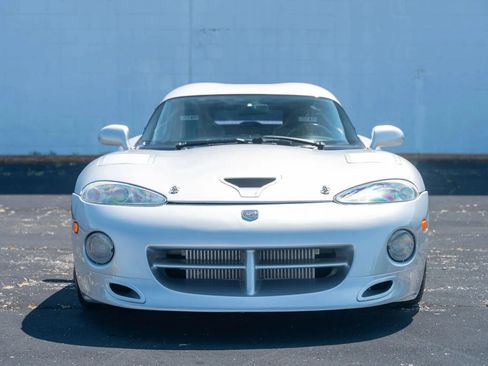 Used 1999 Dodge Viper GTS image 8