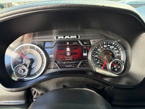Used 2020 RAM 1500 Laramie w/ Sport Appearance Package AWD/4WD image 25