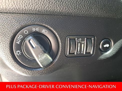 Used 2019 Dodge Challenger SXT w/ Plus Package RWD image 21