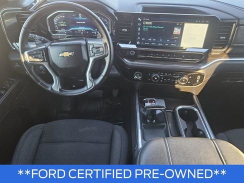 Used 2024 Chevrolet Silverado 1500 LT image 16