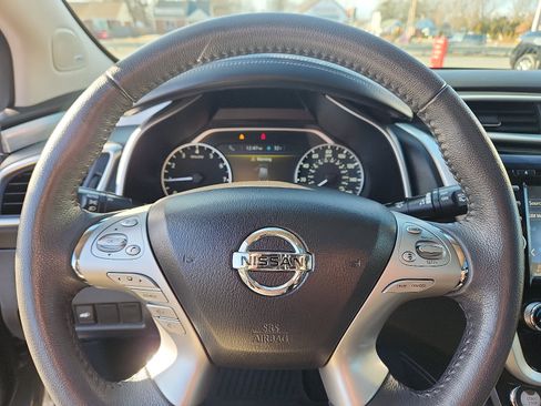 Used 2017 Nissan Murano Platinum w/ Platinum Technology Package image 19